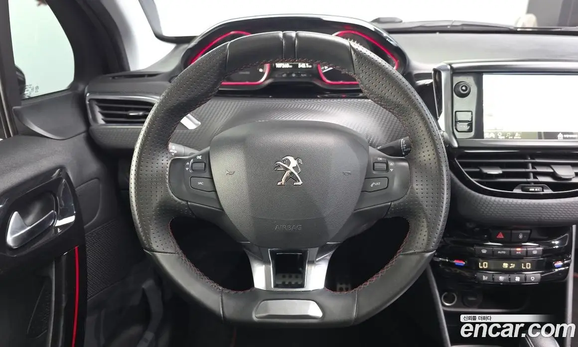 Peugeot 2008 2019 1.5 автомат (гидро), фото 13 Peugeot 2008 2019 1.5 автомат (гидро), фото 13