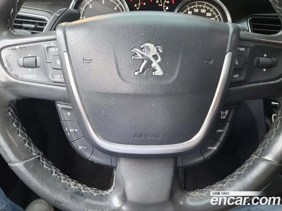 Peugeot 508 2016 1.6 автомат (гидро), фото 19 Peugeot 508 2016 1.6 автомат (гидро), фото 19
