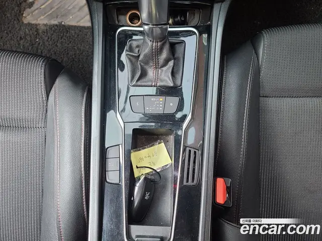 Peugeot 508 2016 1.6 автомат (гидро), миниатюра 9 Peugeot 508 2016 1.6 автомат (гидро), миниатюра 9