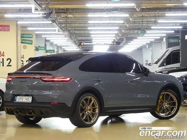 Porsche Cayenne 2022 4.0 автомат (гидро), миниатюра 2 Porsche Cayenne 2022 4.0 автомат (гидро), миниатюра 2