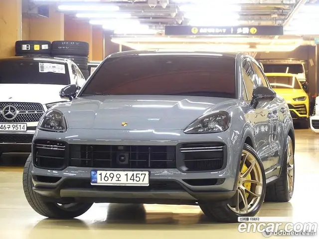 Porsche Cayenne 2022 4.0 автомат (гидро), миниатюра 3 Porsche Cayenne 2022 4.0 автомат (гидро), миниатюра 3