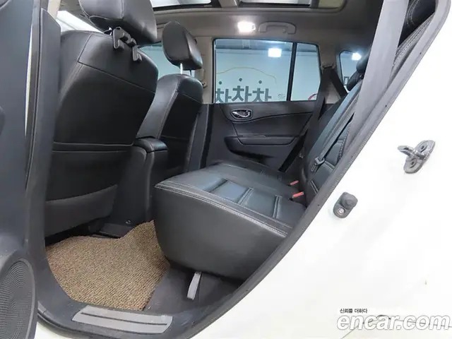 Renault (Samsung) QM5 2013 2.0 автомат (гидро), миниатюра 6 Renault (Samsung) QM5 2013 2.0 автомат (гидро), миниатюра 6