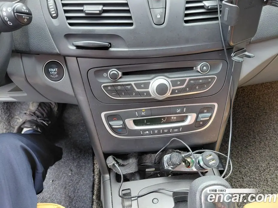 Renault (Samsung) SM5 2011 2.0 автомат (гидро), фото 13 Renault (Samsung) SM5 2011 2.0 автомат (гидро), фото 13