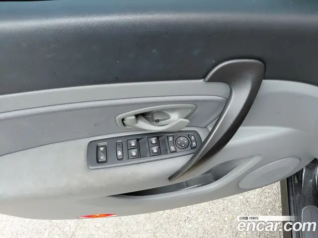Renault (Samsung) SM5 2011 2.0 автомат (гидро), миниатюра 9 Renault (Samsung) SM5 2011 2.0 автомат (гидро), миниатюра 9