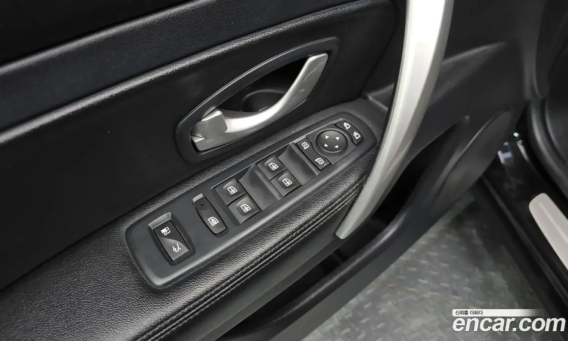 Renault (Samsung) SM5 2016 2.0 автомат (гидро), фото 15 Renault (Samsung) SM5 2016 2.0 автомат (гидро), фото 15