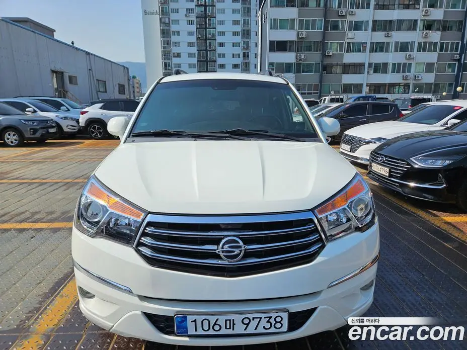 SsangYong Korando 2013 2.0 автомат (гидро), фото 1 SsangYong Korando 2013 2.0 автомат (гидро), фото 1