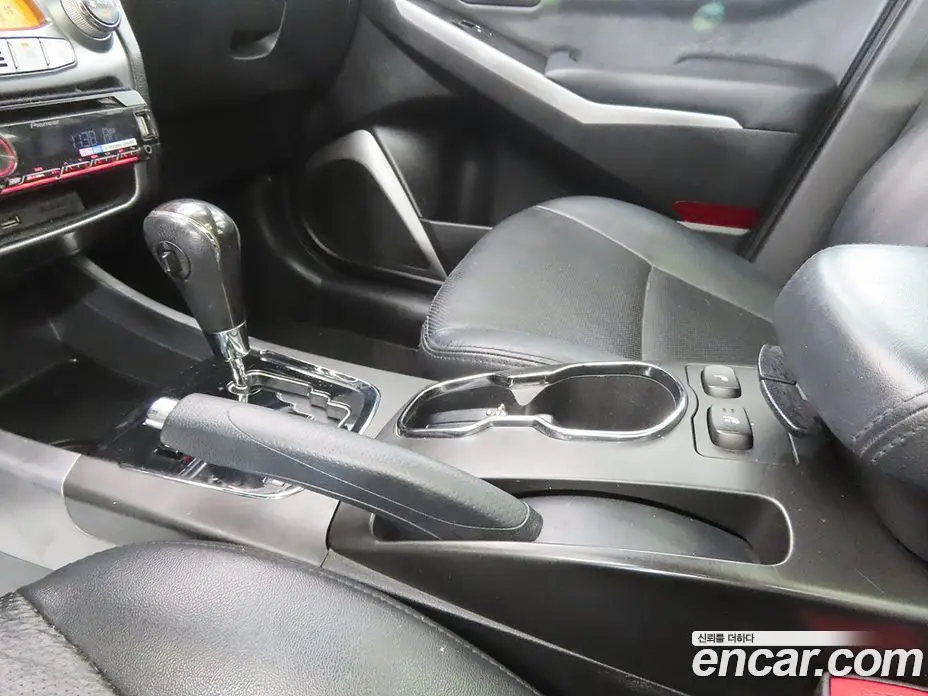SsangYong Korando 2014 2.0 автомат (гидро), фото 11 SsangYong Korando 2014 2.0 автомат (гидро), фото 11