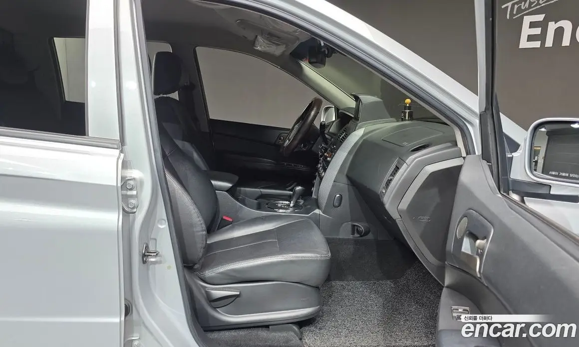 SsangYong Korando 2015 2.0 автомат (гидро), фото 10