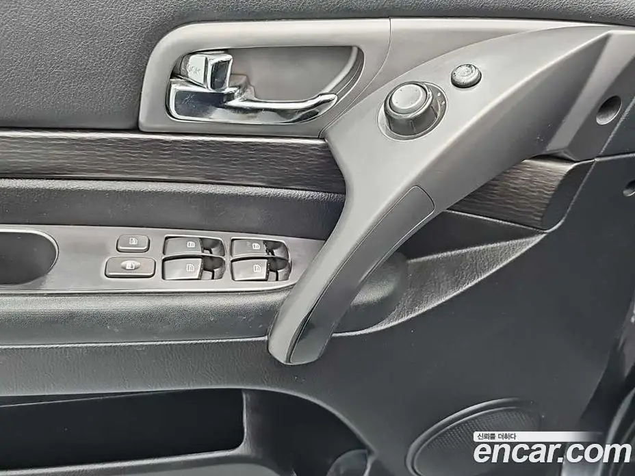 SsangYong Korando 2016 2.2 автомат (гидро), фото 17 SsangYong Korando 2016 2.2 автомат (гидро), фото 17