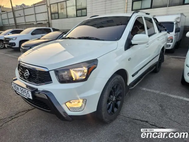 SsangYong Korando, 2017, 175 900 км