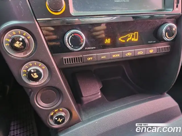 SsangYong Korando 2017 2.2 автомат (гидро), миниатюра 12