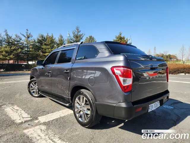 SsangYong Rexton 2018 2.2 автомат (гидро), миниатюра 2