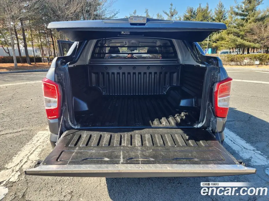 SsangYong Rexton 2018 2.2 автомат (гидро), фото 15