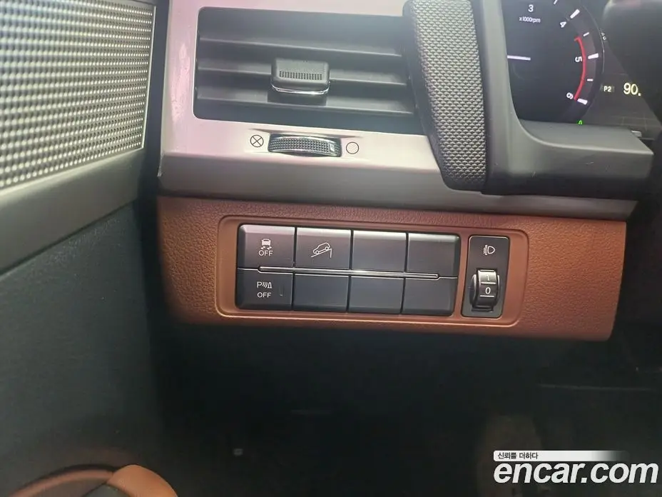 SsangYong Rexton 2018 2.2 автомат (гидро), фото 12 SsangYong Rexton 2018 2.2 автомат (гидро), фото 12