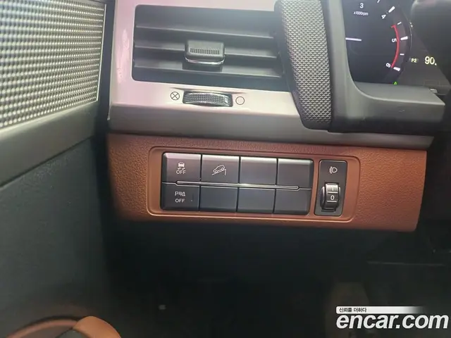 SsangYong Rexton 2018 2.2 автомат (гидро), миниатюра 12