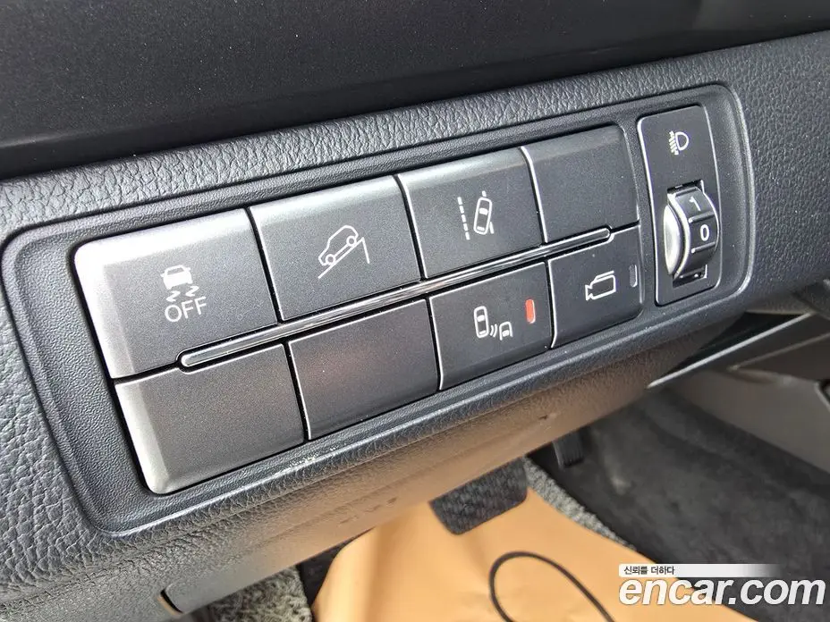 SsangYong Rexton 2019 2.2 автомат (гидро), фото 15