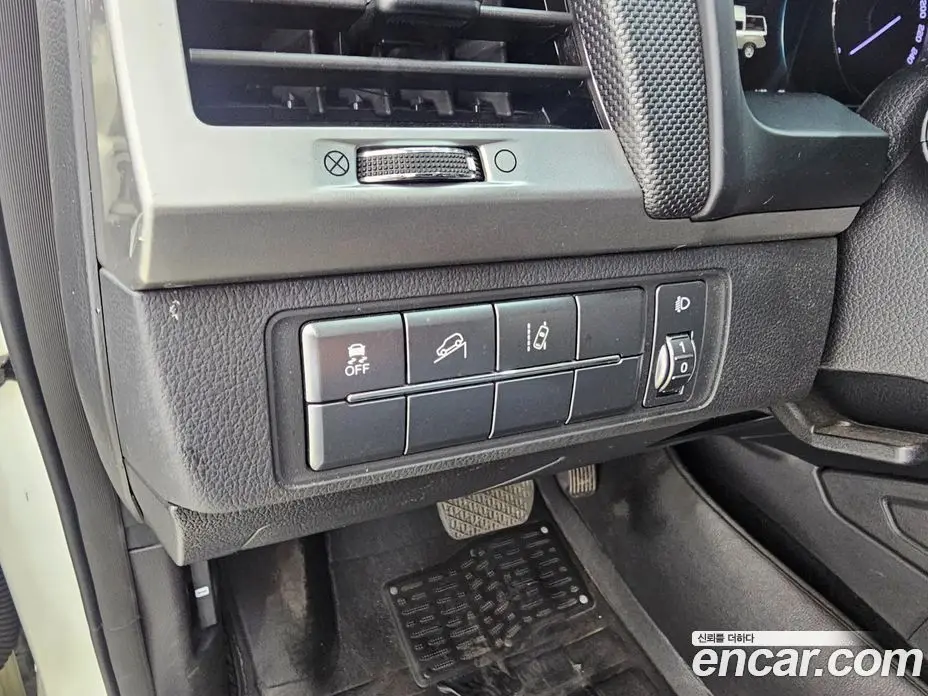 SsangYong Rexton 2019 2.2 автомат (гидро), фото 14 SsangYong Rexton 2019 2.2 автомат (гидро), фото 14
