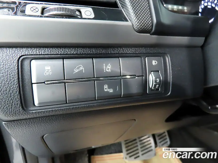 SsangYong Rexton 2019 2.2 автомат (гидро), фото 15