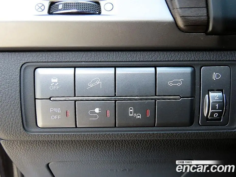 SsangYong Rexton 2019 2.2 автомат (гидро), фото 12 SsangYong Rexton 2019 2.2 автомат (гидро), фото 12