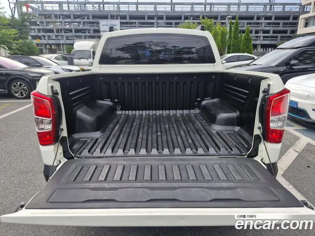 SsangYong Rexton 2022 2.2 автомат (гидро), миниатюра 7 SsangYong Rexton 2022 2.2 автомат (гидро), миниатюра 7