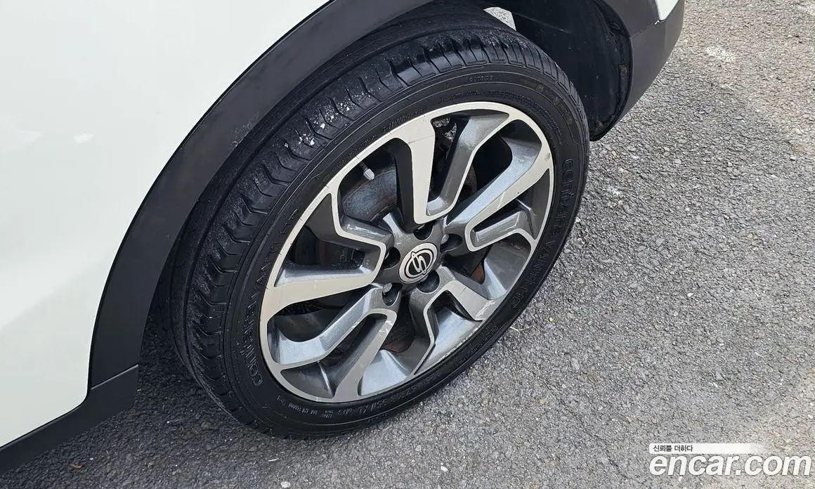 SsangYong TIBOLI 2016 1.6 автомат (гидро), фото 18