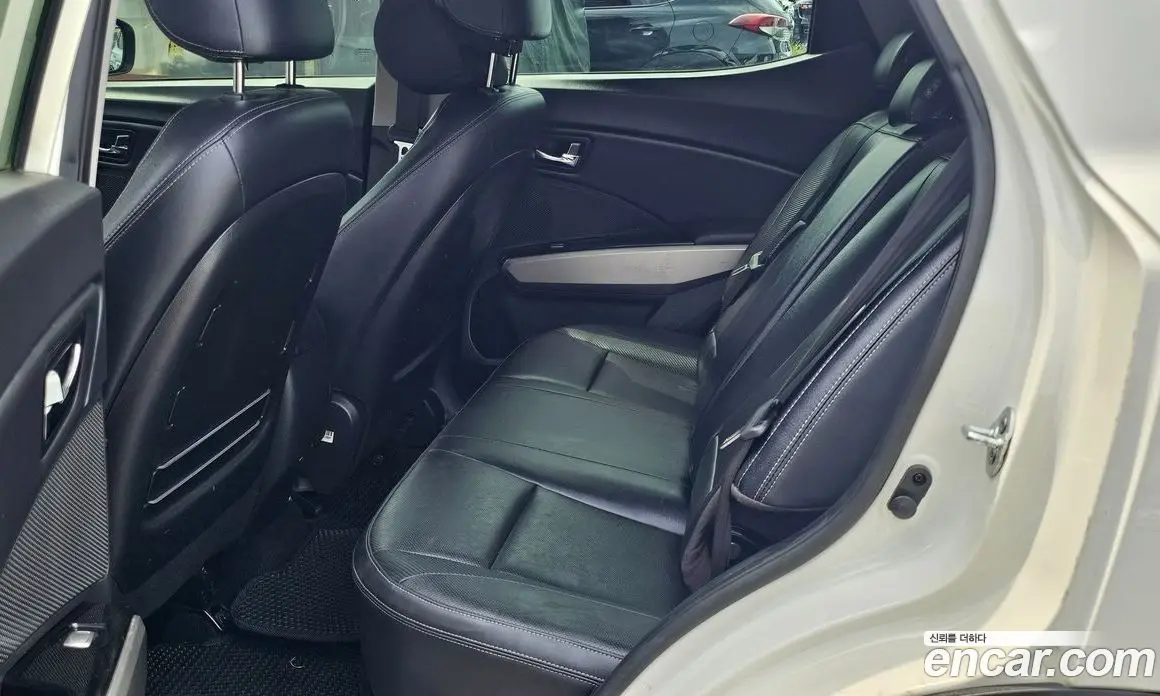 SsangYong TIBOLI 2016 1.6 автомат (гидро), фото 9