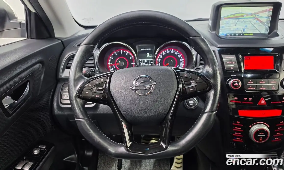SsangYong TIBOLI 2017 1.6 автомат (гидро), фото 14