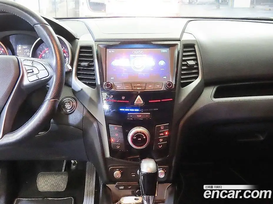 SsangYong TIBOLI 2017 1.6 автомат (гидро), фото 11