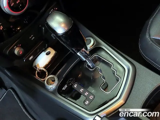SsangYong TIBOLI 2017 1.6 автомат (гидро), миниатюра 12