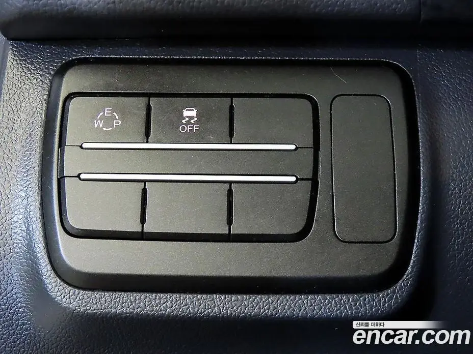 SsangYong TIBOLI 2017 1.6 автомат (гидро), фото 13