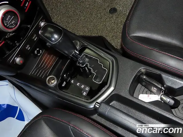 SsangYong TIBOLI 2018 1.6 автомат (гидро), миниатюра 12
