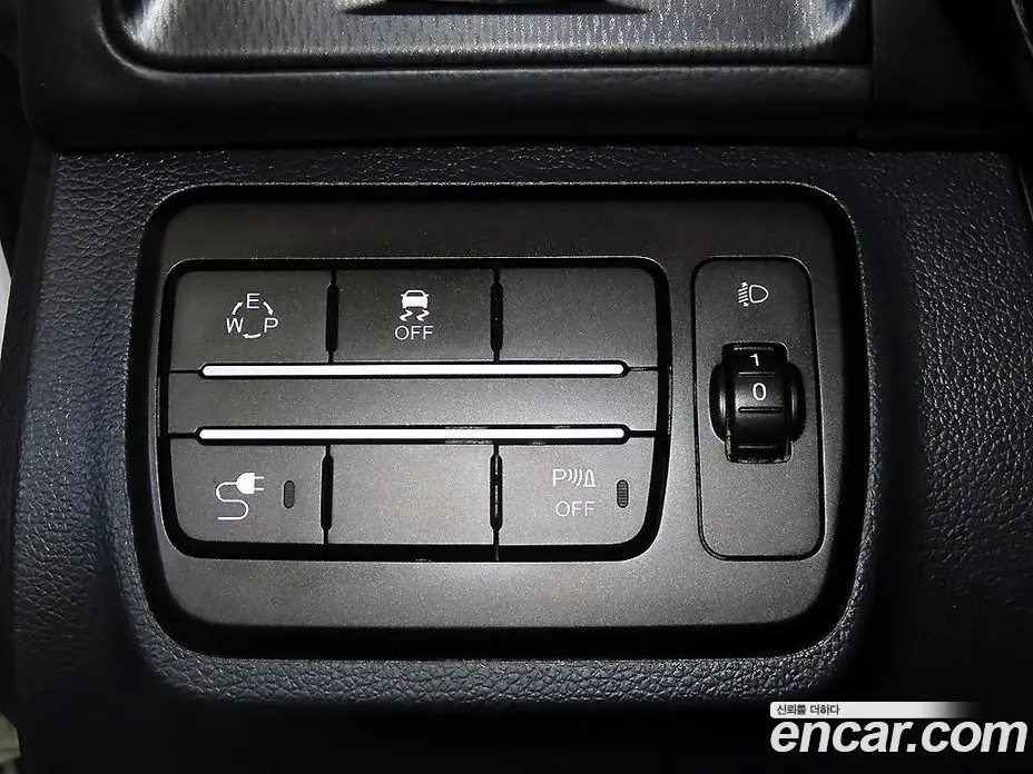 SsangYong TIBOLI 2018 1.6 автомат (гидро), фото 13 SsangYong TIBOLI 2018 1.6 автомат (гидро), фото 13