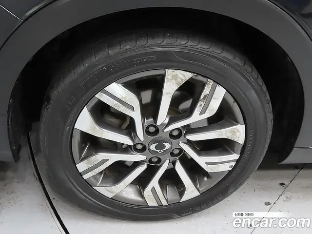 SsangYong TIBOLI 2018 1.6 автомат (гидро), миниатюра 5