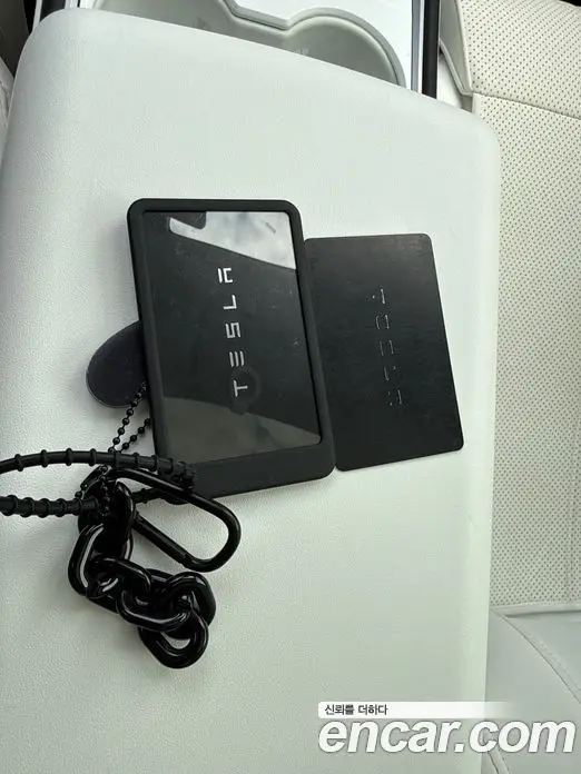 Tesla Model Y 2021 0.3 автомат (гидро), фото 19