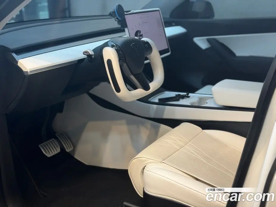 Tesla Model Y 2021 0.3 автомат (гидро), фото 7