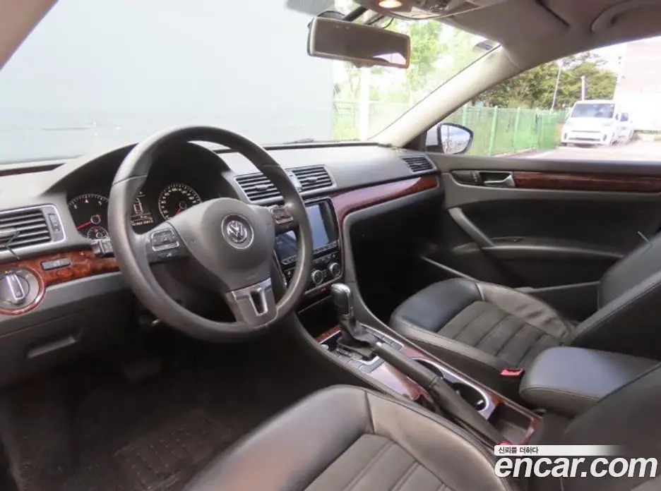 Volkswagen Passat 2013 2.5 автомат (гидро), фото 14