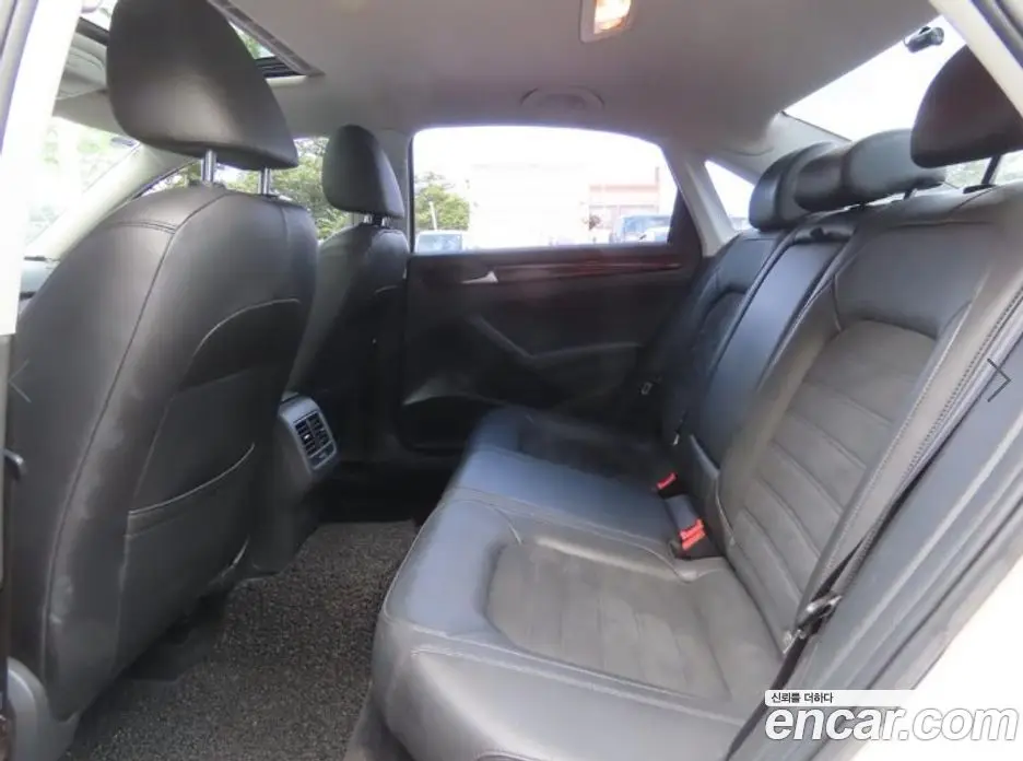 Volkswagen Passat 2013 2.5 автомат (гидро), фото 6