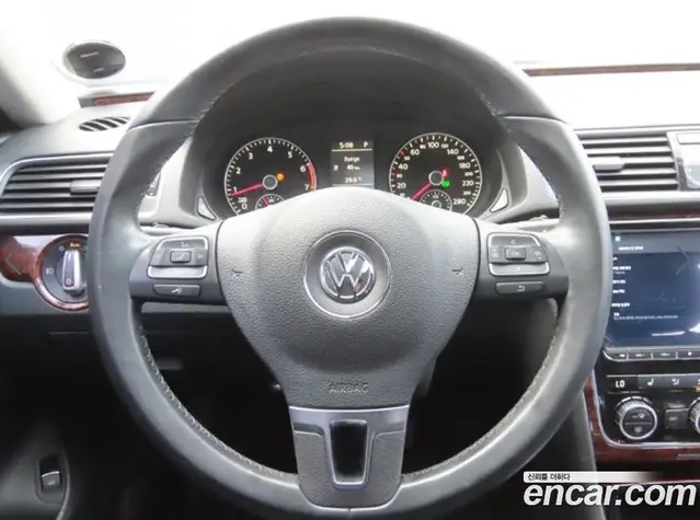 Volkswagen Passat 2013 2.5 автомат (гидро), миниатюра 9