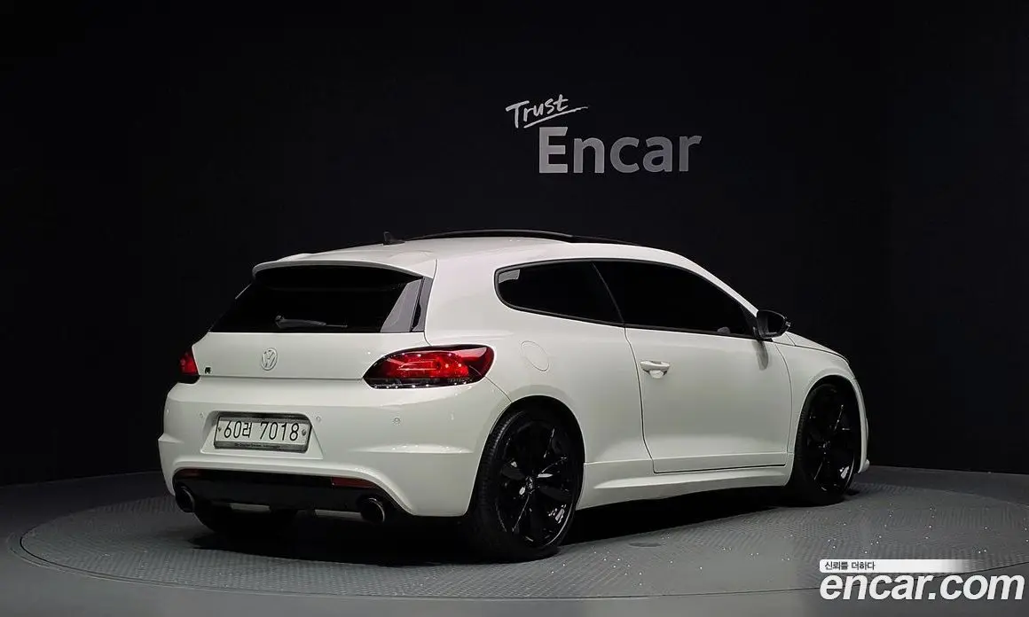 Volkswagen Scirocco 2013 2.0 автомат (гидро), фото 2 Volkswagen Scirocco 2013 2.0 автомат (гидро), фото 2