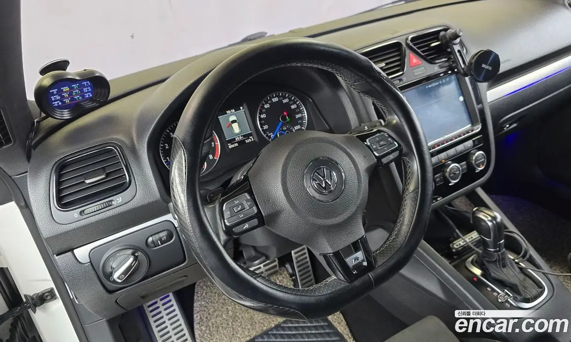 Volkswagen Scirocco 2013 2.0 автомат (гидро), фото 13 Volkswagen Scirocco 2013 2.0 автомат (гидро), фото 13
