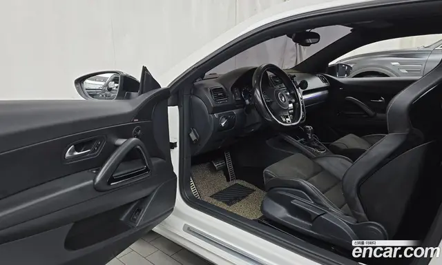 Volkswagen Scirocco 2013 2.0 автомат (гидро), миниатюра 10 Volkswagen Scirocco 2013 2.0 автомат (гидро), миниатюра 10