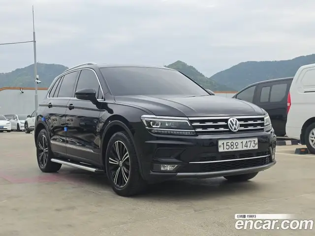 Volkswagen Tiguan 2019 2.0 автомат (гидро), миниатюра 2