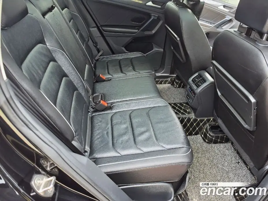 Volkswagen Tiguan 2019 2.0 автомат (гидро), фото 12