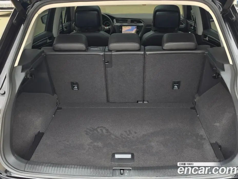 Volkswagen Tiguan 2019 2.0 автомат (гидро), фото 7