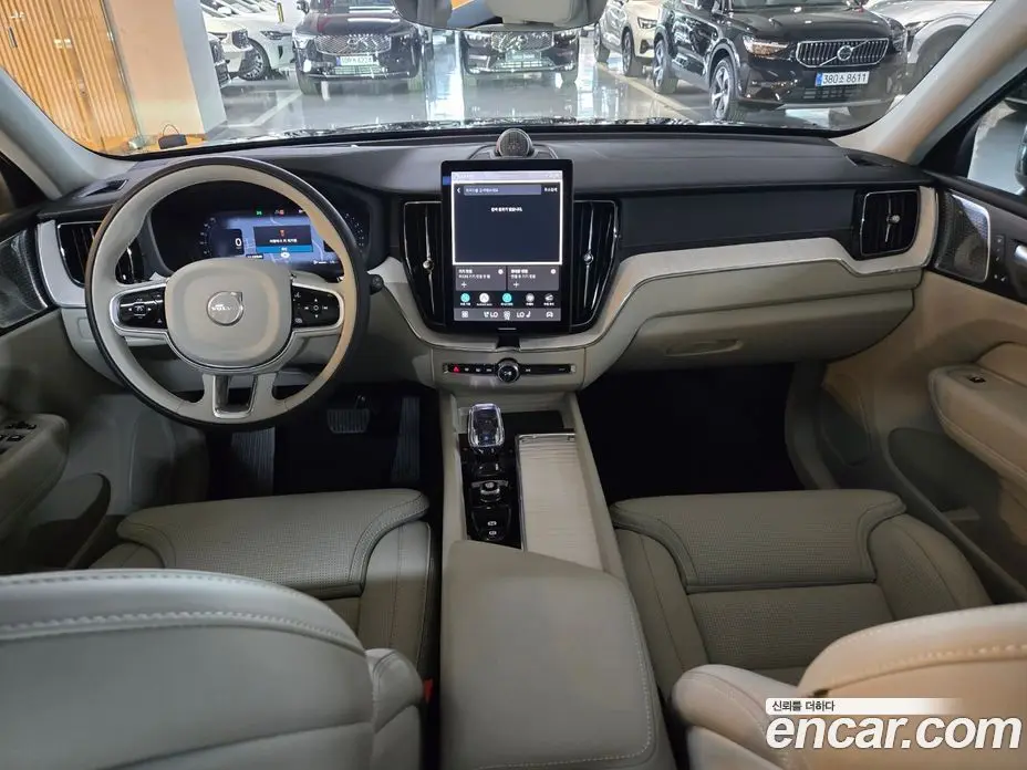 Volvo XC60 2026 2.0 автомат (гидро), фото 7 Volvo XC60 2026 2.0 автомат (гидро), фото 7