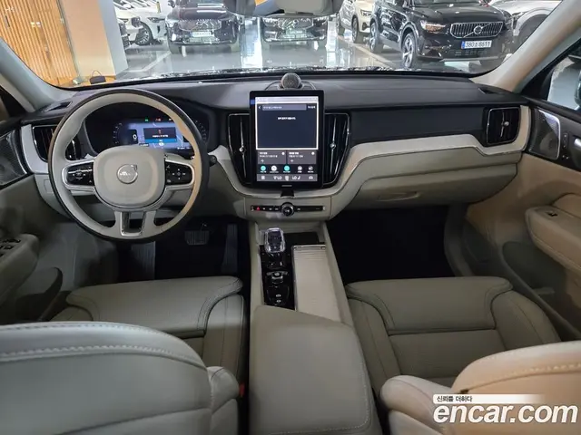 Volvo XC60 2026 2.0 автомат (гидро), миниатюра 7 Volvo XC60 2026 2.0 автомат (гидро), миниатюра 7