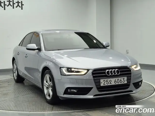 Audi A4 2015 2.0 автомат (гидро), миниатюра 4