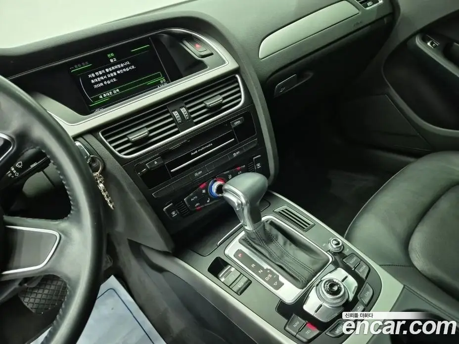 Audi A4 2015 2.0 автомат (гидро), фото 8