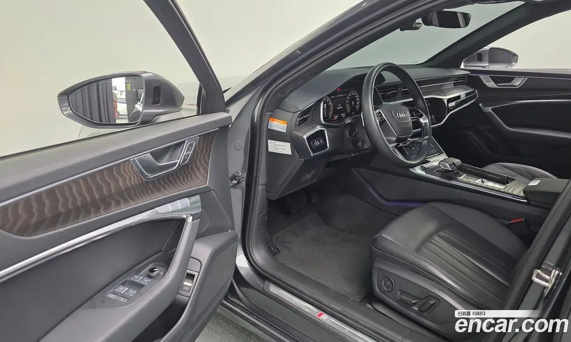 Audi A6 2022 2.0 автомат (гидро), фото 13