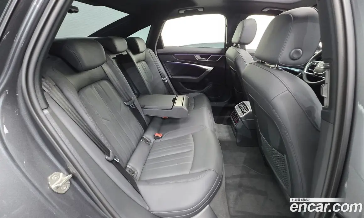Audi A6 2022 2.0 автомат (гидро), фото 19